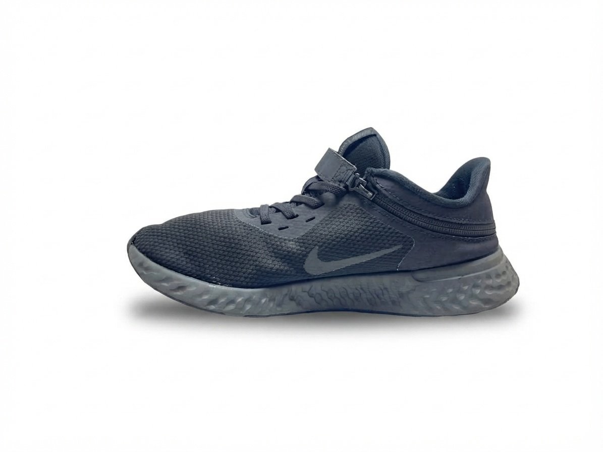 Nike Revolution 5 Fly Ease