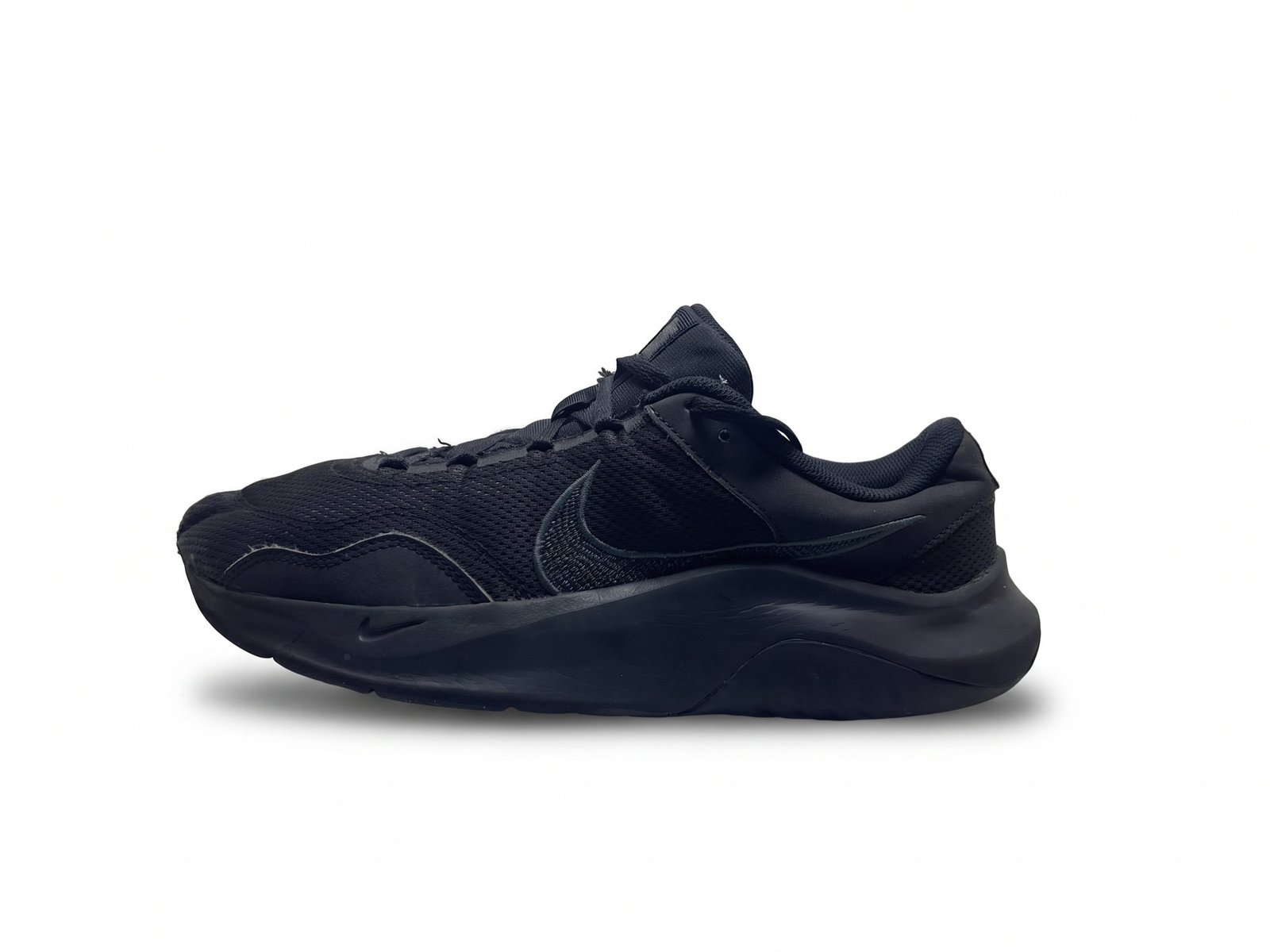 Nike Legend Essential 3 Next Nature